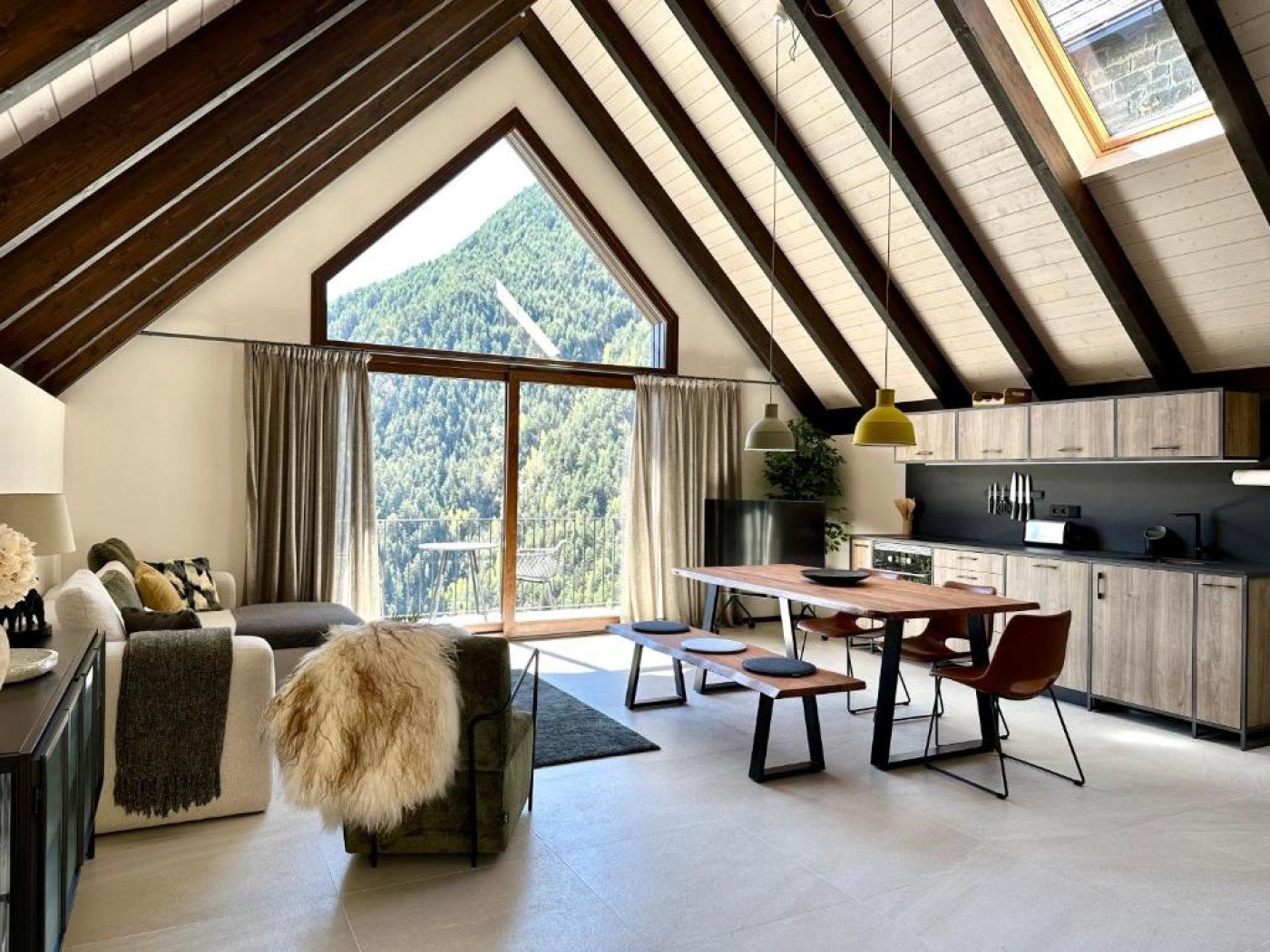 Escapada al Pirineo Aragonés Escapada al Pirineo Aragonés