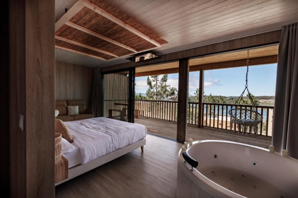 Imagen del post 7 Hoteles en la Playa con Jacuzzi Privado